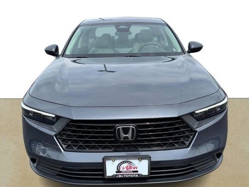 Used 2024 Honda Accord EX image 9