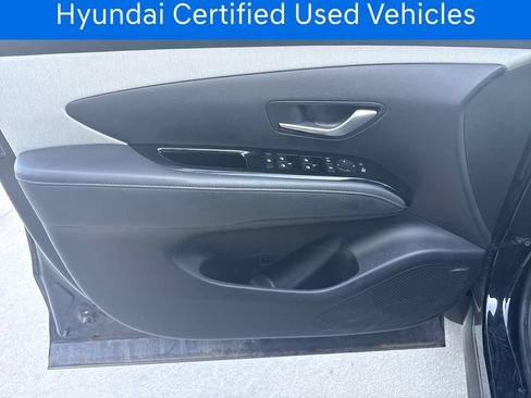 Certified 2025 Hyundai Santa Cruz Limited AWD/4WD image 12