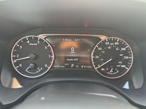 Certified 2025 Nissan Rogue SV AWD/4WD image 17