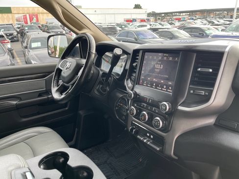 Used 2019 RAM 2500 Big Horn AWD/4WD image 18