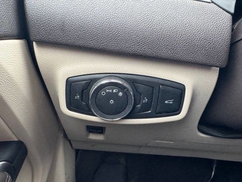 Used 2019 Lincoln MKC Reserve w/ MKC Climate Package image 25