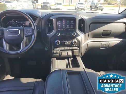 Used 2020 GMC Sierra 2500 Denali w/ Denali Ultimate Package image 11