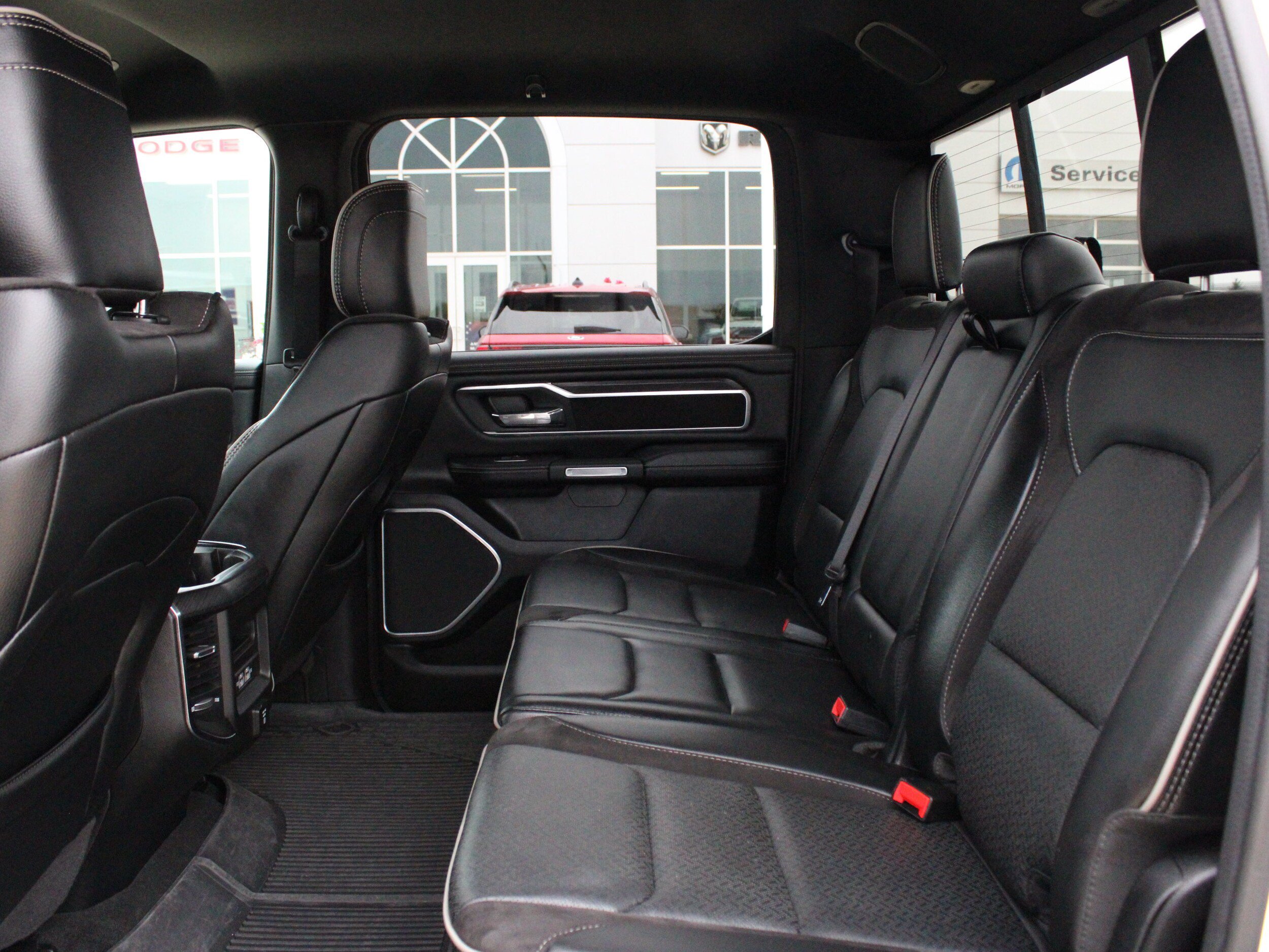 Used 2023 RAM 1500 Laramie AWD/4WD image 44