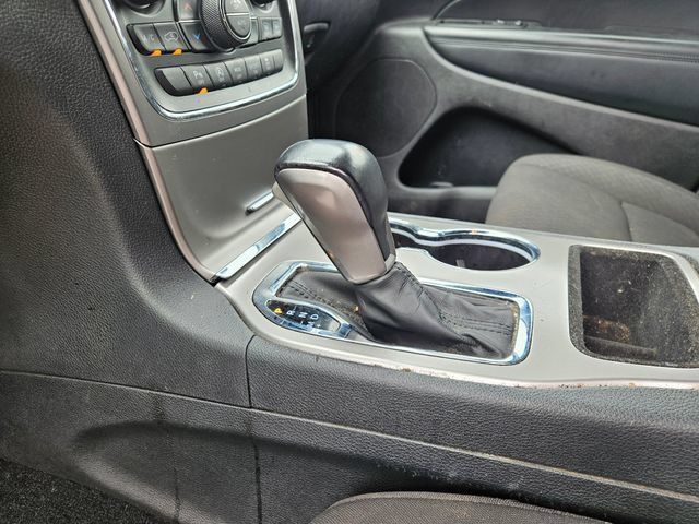 Used 2021 Jeep Grand Cherokee Laredo AWD/4WD image 24