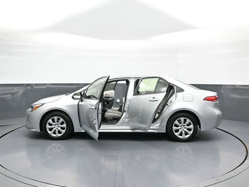 Certified 2024 Toyota Corolla LE AWD/4WD image 41