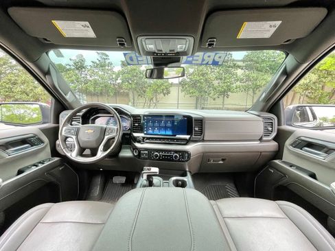 Used 2023 Chevrolet Silverado 1500 LTZ AWD/4WD image 27