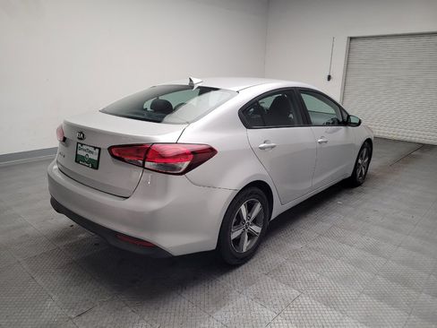 Used 2018 Kia Forte LX w/ LX Popular Package FWD image 9