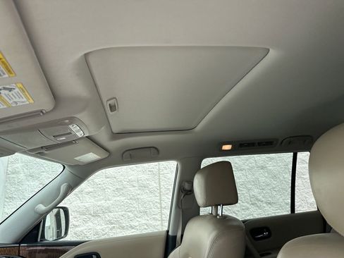 Used 2019 Nissan Armada Platinum w/ Captain's Chairs Package AWD/4WD image 17