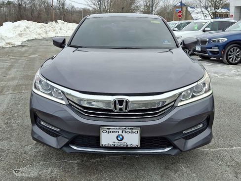 Used 2016 Honda Accord Sport image 2