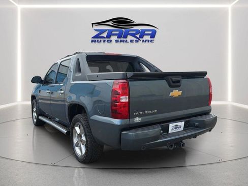 Used 2012 Chevrolet Avalanche LT w/ All-Star Edition AWD/4WD image 5