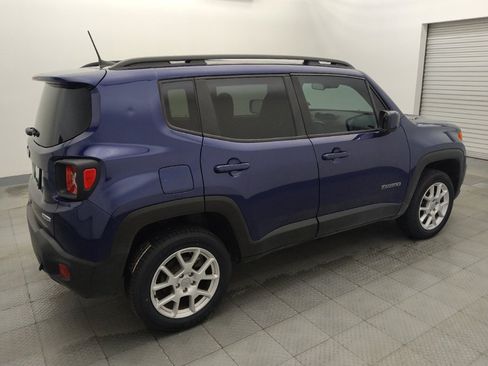 Used 2021 Jeep Renegade Latitude FWD image 10