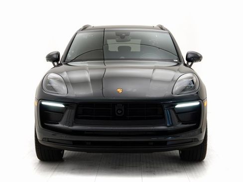 New 2025 Porsche Macan image 31