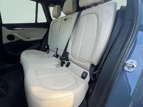 Used 2021 BMW X1 sDrive28i w/ Convenience Package FWD image 10