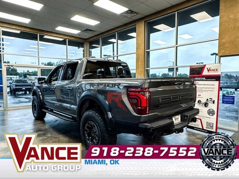 Used 2025 Ford F150 Raptor w/ Equipment Group 803A Raptor R AWD/4WD image 4