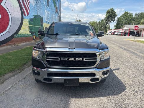 Used 2022 RAM 1500 Big Horn AWD/4WD image 11