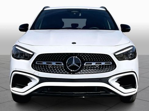 Used 2025 Mercedes-Benz GLA 250 image 4