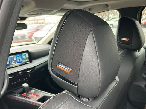 New 2026 Nissan Kicks SR w/ SR Premium Package image 18