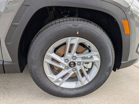 New 2026 Hyundai Tucson SE FWD image 8
