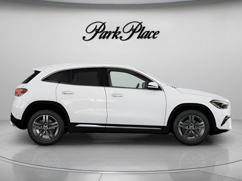 New 2026 Mercedes-Benz GLA 250 4MATIC image 25