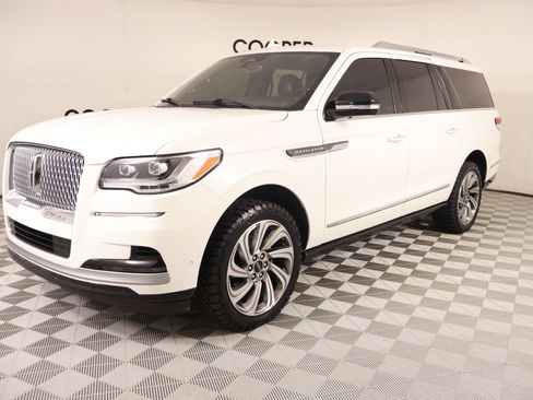 Used 2023 Lincoln Navigator L Reserve AWD/4WD image 10