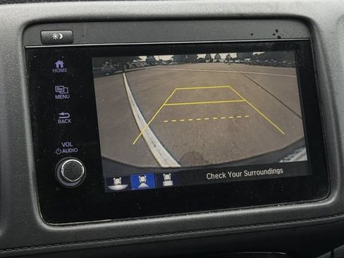 Used 2022 Honda HR-V EX image 17