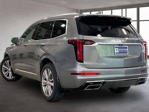 Used 2020 Cadillac XT6 Premium Luxury AWD/4WD image 4