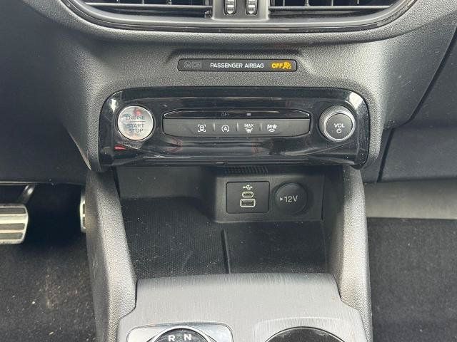 Certified 2024 Ford Escape ST-Line w/ Tech Pack #1 AWD/4WD image 15