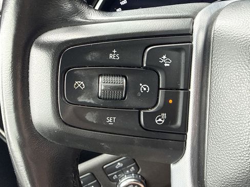 Used 2022 GMC Sierra 1500 SLE AWD/4WD image 18