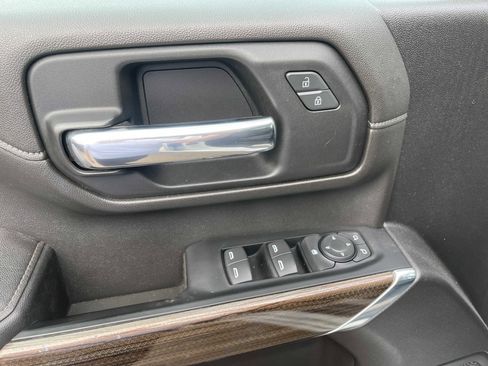 Used 2022 Chevrolet Silverado 3500 LT w/ Convenience Package image 28