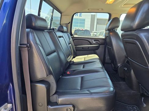 Used 2013 Chevrolet Silverado 3500 LTZ AWD/4WD image 13