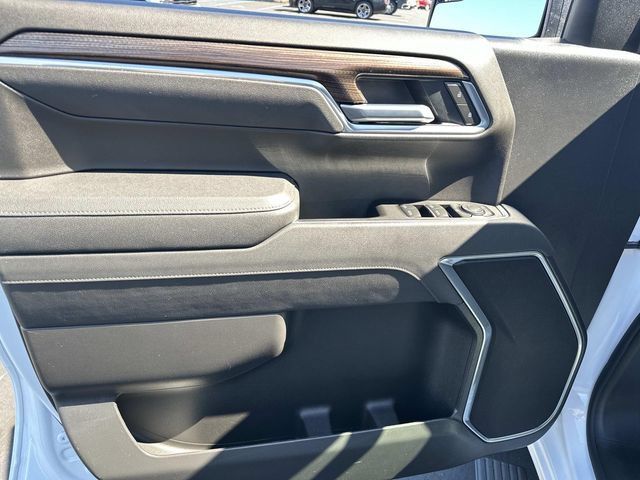 Certified 2026 Chevrolet Silverado 1500 LT AWD/4WD image 18