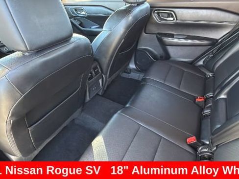 Certified 2021 Nissan Rogue SV w/ Premium Package AWD/4WD image 24
