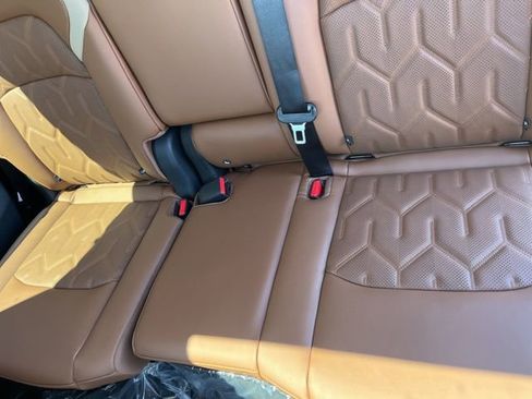 New 2026 Nissan Pathfinder Platinum AWD/4WD image 19