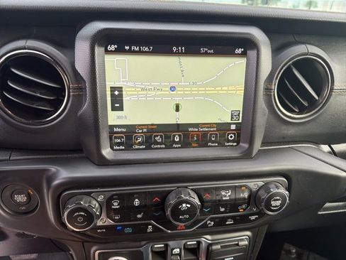 Used 2021 Jeep Wrangler Unlimited Sahara image 10