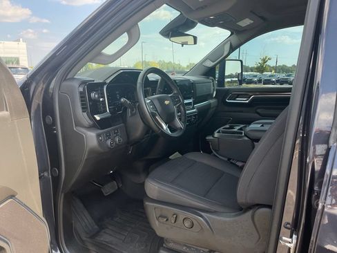 Used 2024 Chevrolet Silverado 2500 LT w/ Convenience Package AWD/4WD image 34