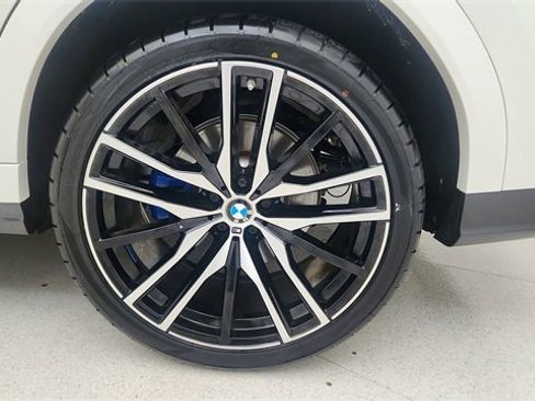 Used 2023 BMW X6 xDrive40i w/ Executive Package image 65