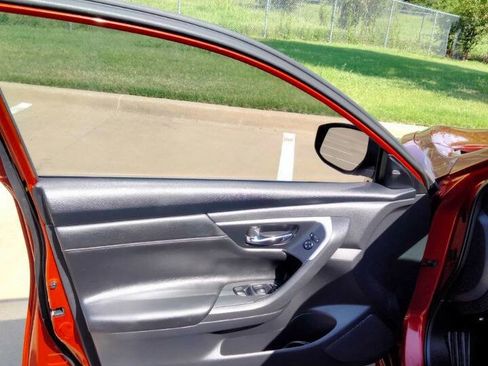 Used 2018 Nissan Altima 2.5 SL image 9