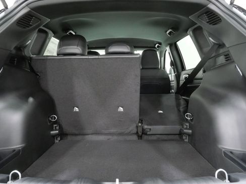 New 2026 Jeep Compass Latitude image 26