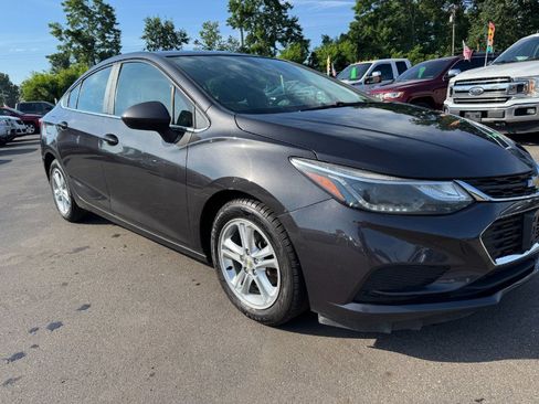 Used 2016 Chevrolet Cruze LT w/ LT True North Edition FWD image 12