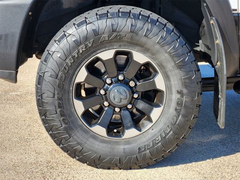 Used 2018 RAM 2500 Power Wagon w/ Comfort Group image 20