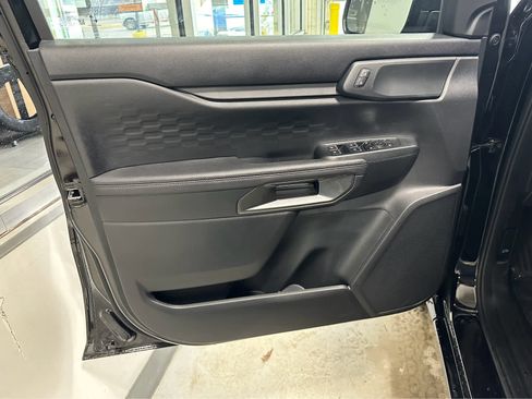 New 2025 Ford Ranger XLT w/ Black Appearance Package image 17