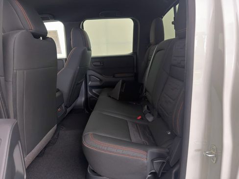 New 2026 Nissan Frontier Pro-X w/ Tow Package RWD image 16