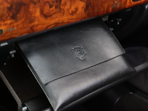 Used 2004 Jaguar XK8 Convertible image 66