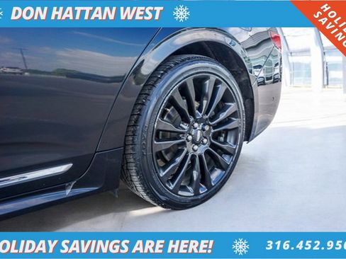 Used 2020 Lincoln Continental Reserve w/ Luxury Package image 39