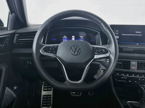 Used 2025 Volkswagen Jetta Sport FWD image 18