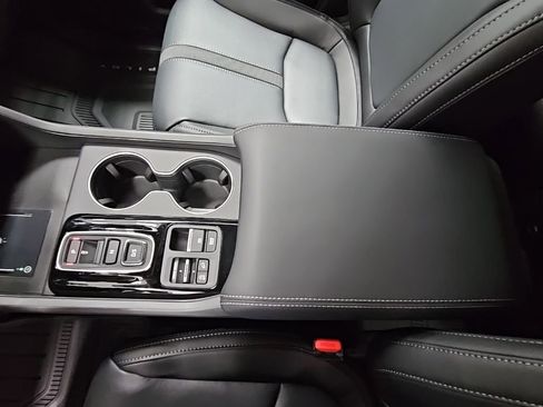 New 2025 Honda Pilot EX-L image 22