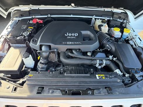 Used 2020 Jeep Wrangler Unlimited Sport AWD/4WD image 28