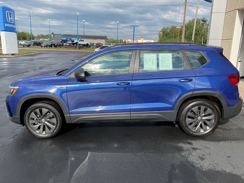 Used 2024 Volkswagen Taos S FWD image 8