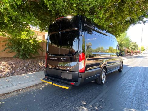 Used 2023 Ford Transit 250 148 High Roof Extended w/ Load Area Protection Package RWD image 8