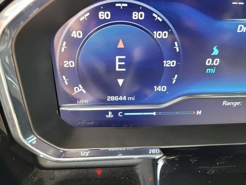 Used 2025 Chevrolet Silverado 1500 High Country AWD/4WD image 35